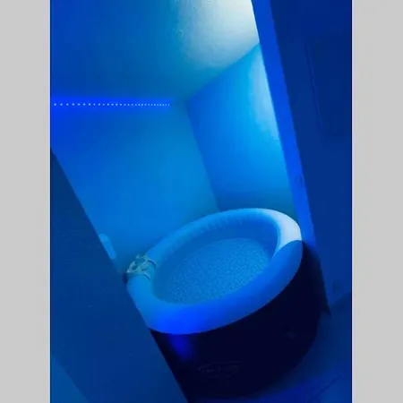 Appartamento Appartement Avec Jacuzzi Sur Saint-Raphael